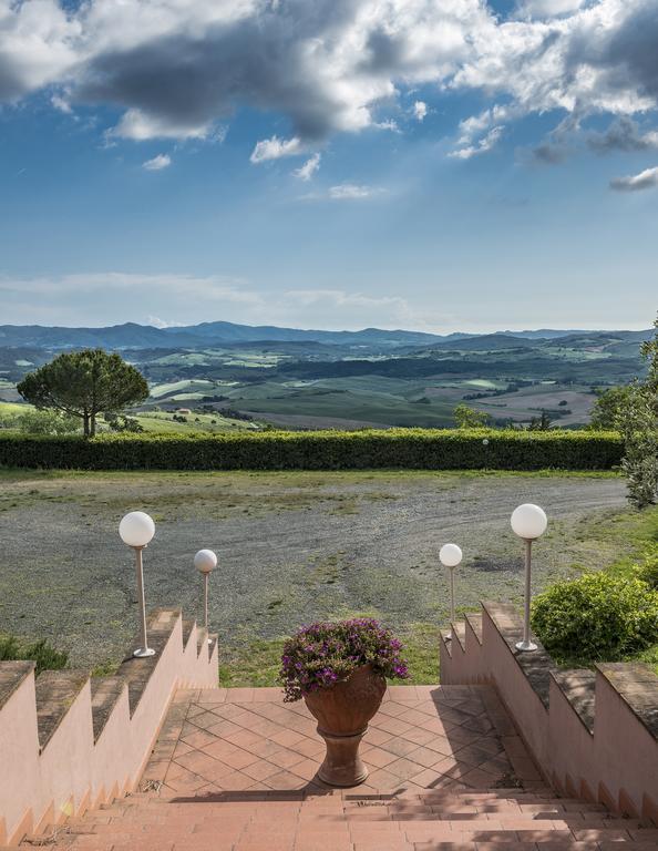 Hotel Il Cavallino Blu Volterra Exterior photo